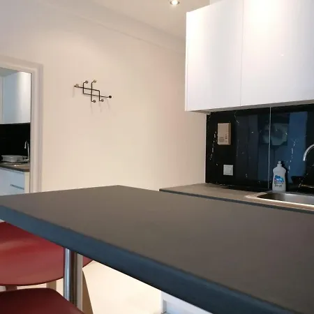 Syntagma Nest Apartment Athens